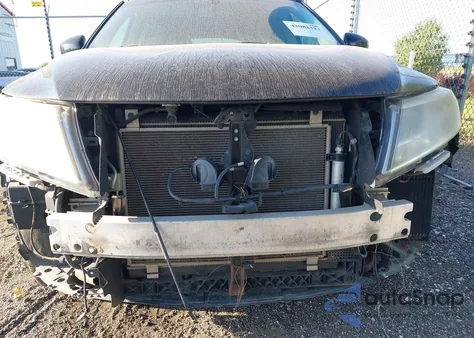 2015 Nissan Pathfinder S/Sv/Sl/Platinum from USA, damaged, VIN 5N1AR2MN8FC636485